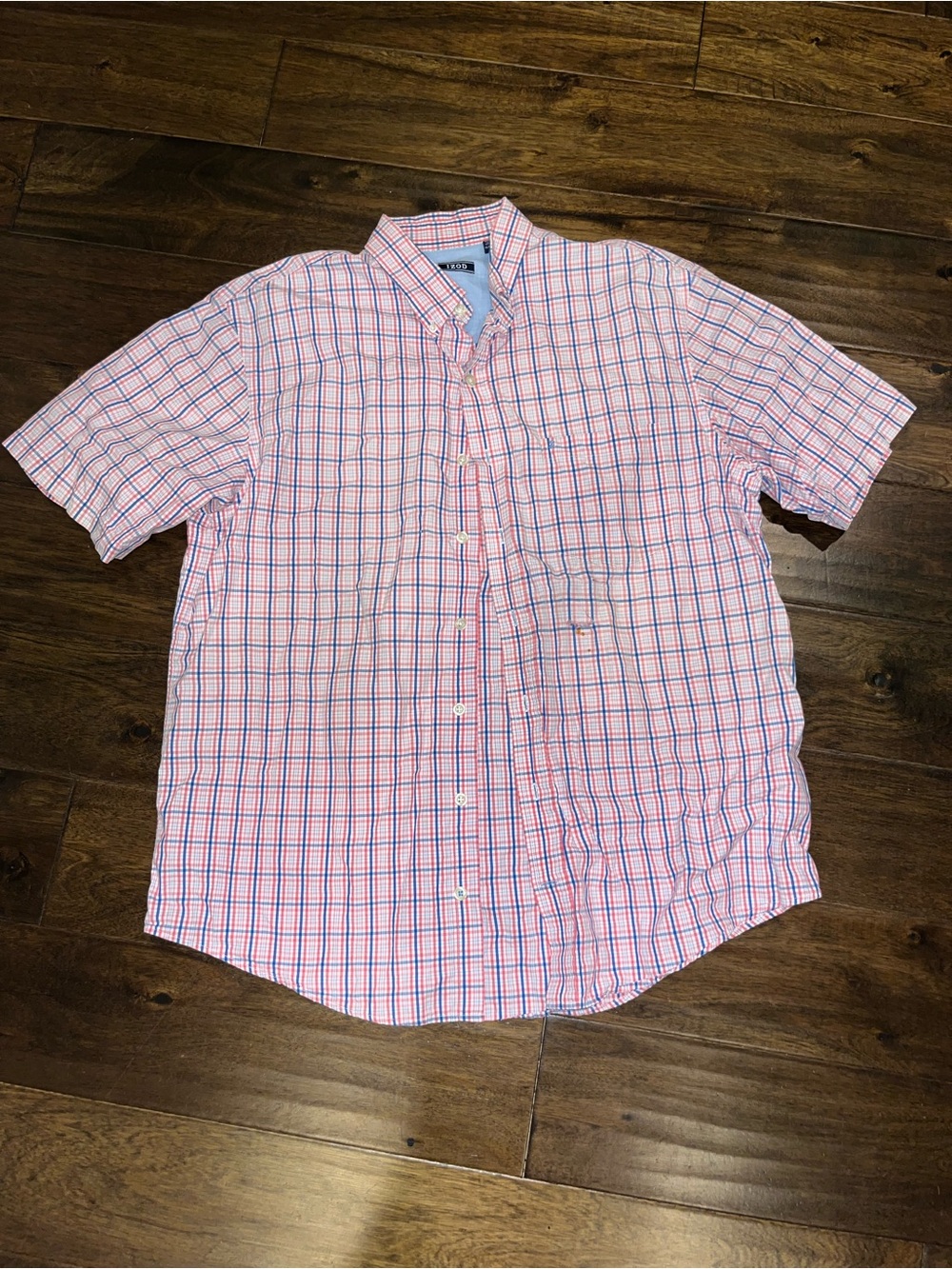 Izod Men's Short-Sleeve Pink Plaid Button-Down Shirt